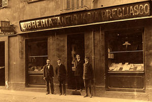 Vivere con i Libri: Storia della Libreria Pregliasco