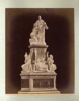 TORINO MONUMENTO A CAVOUR, scolpito da Giovanni Duprè