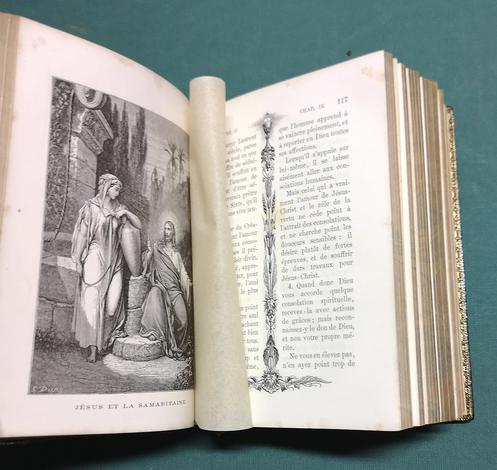 <strong>‎L'Imitation de Jésus-Christ avec des réflexions à la fin de chaque chapitre par l'abbé F. de Lamennais.‎ 16 gravures d'apres le compositions de G. Doré.</strong>